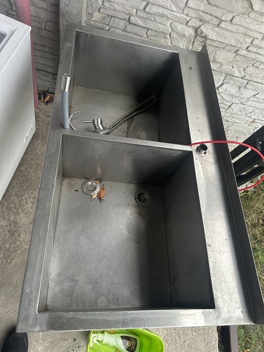 Двухсекцыонная ванна мойка из нержавейки