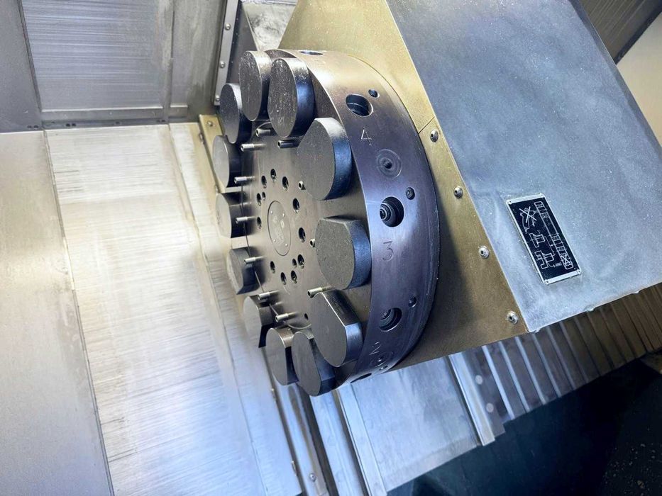 Tokarka CNC DMG GILDEMEISTER NEF 600 V3 napędzane narzędzia |z Niemiec
