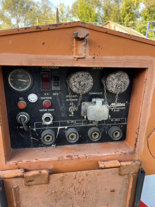 Генератор плюс зварювальний апарат, дизельний