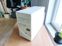 Stary komputer PC zabytek Pentium 120 MHz 24MB RAM (1996 r.)