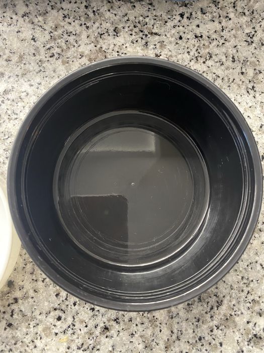 Termo com taça na tampa