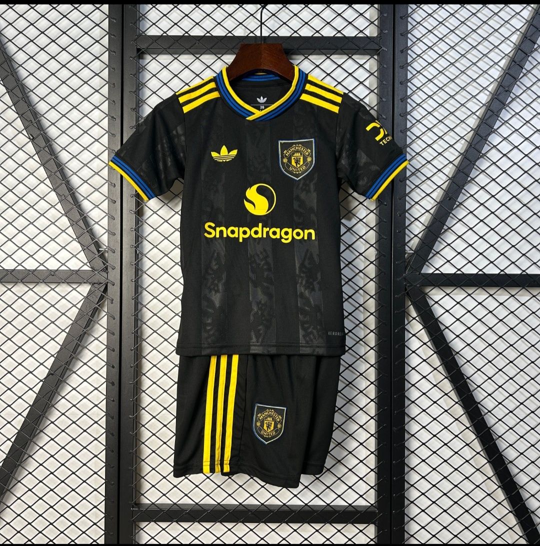 Kits criança 25/26