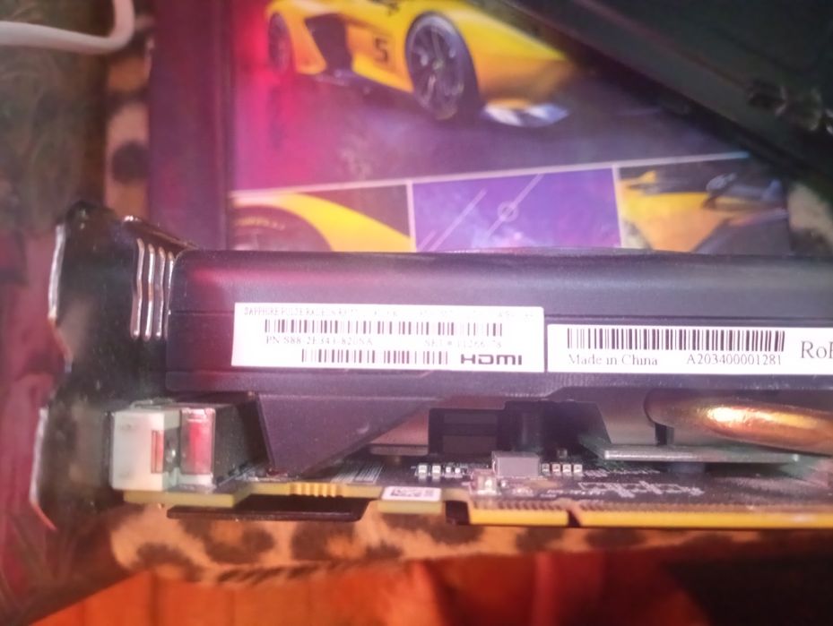 Відеокарта на 8 гб