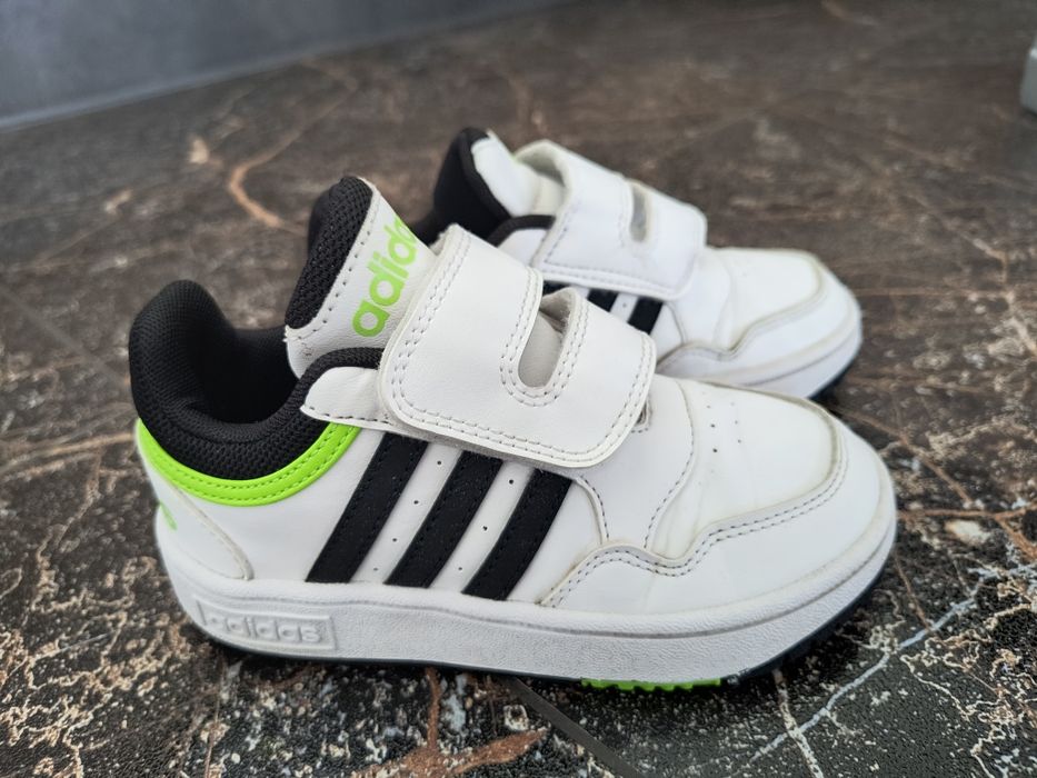 Buty chłopięce adidas hoops rozmiar 24