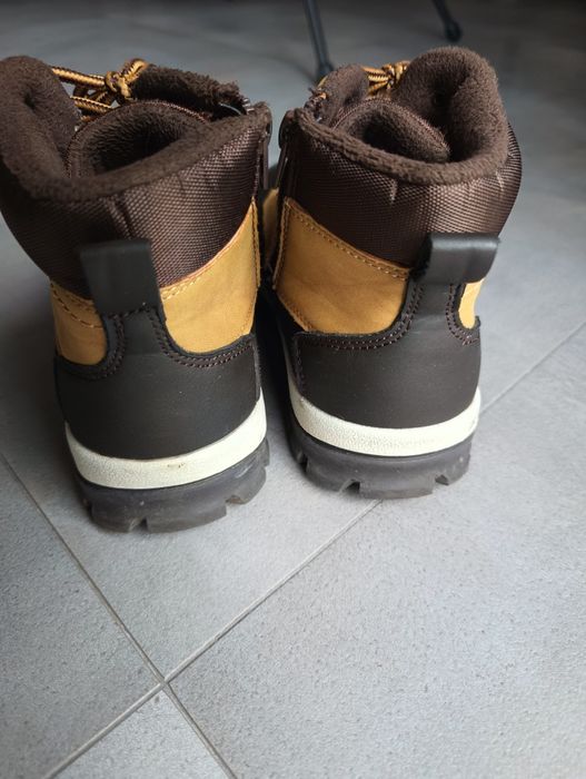 Buty Reserved rozm. 34