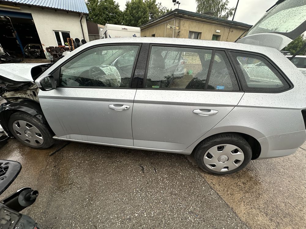 Skoda Fabia III 1.2 TSI CJZC na części Fabia 3 wszystkie części
