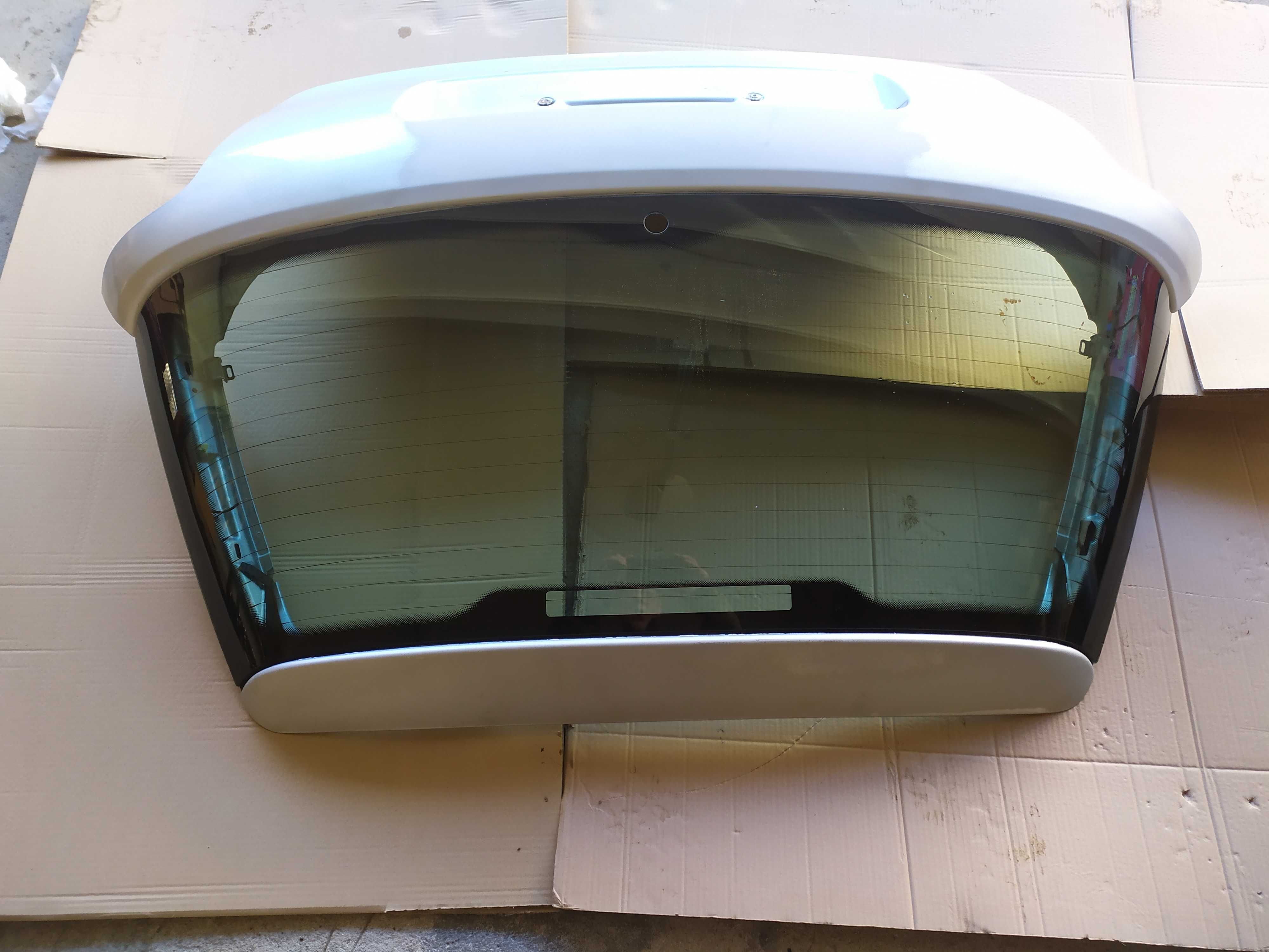 Porta bagagem de  Audi A4 AFN Avant b5 1.9 TDI 110cv