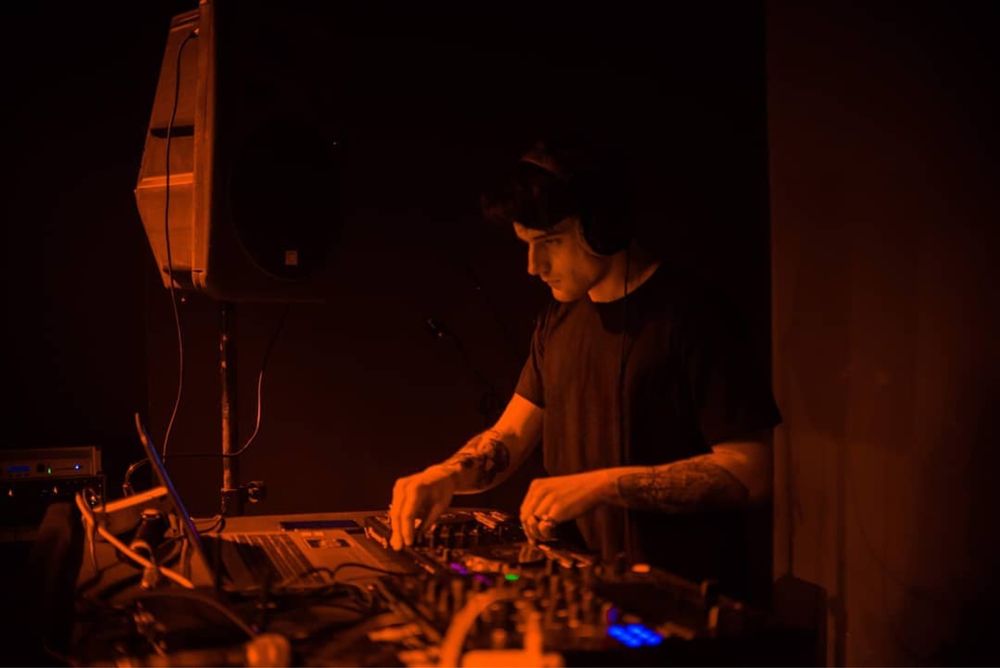 DJ na imprezę, urodziny, 18, wesela, poprawiny, studniówki, sylwestra