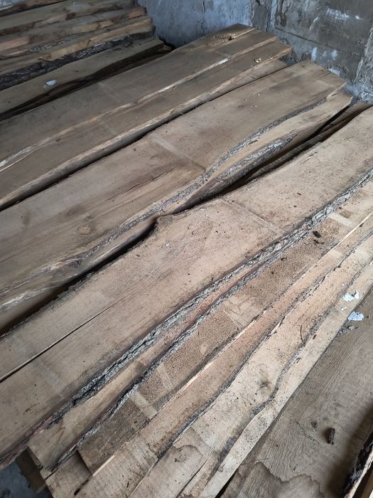 Deski calowki dębowe po suszarni