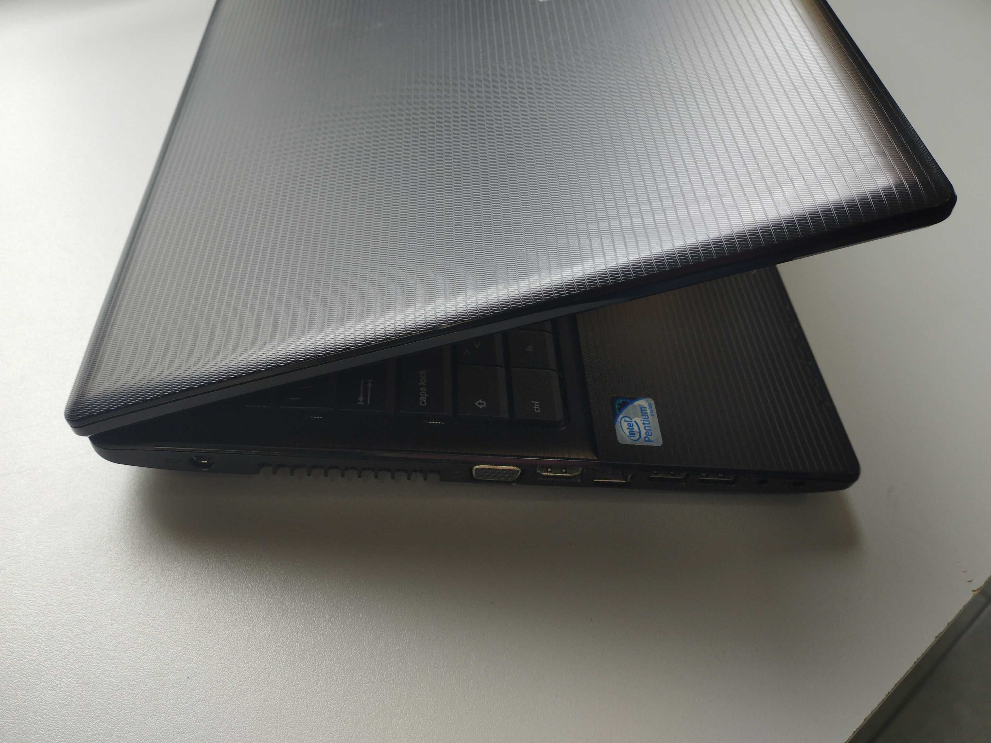 Portátil Asus X55-SX174H usado