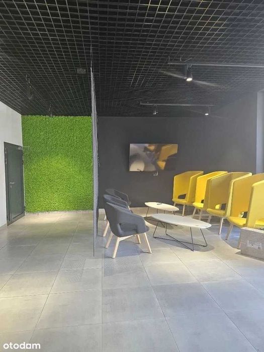 Wynajem biura Pierwszego Piętra w Nowym Biurowcu przy Wiślance