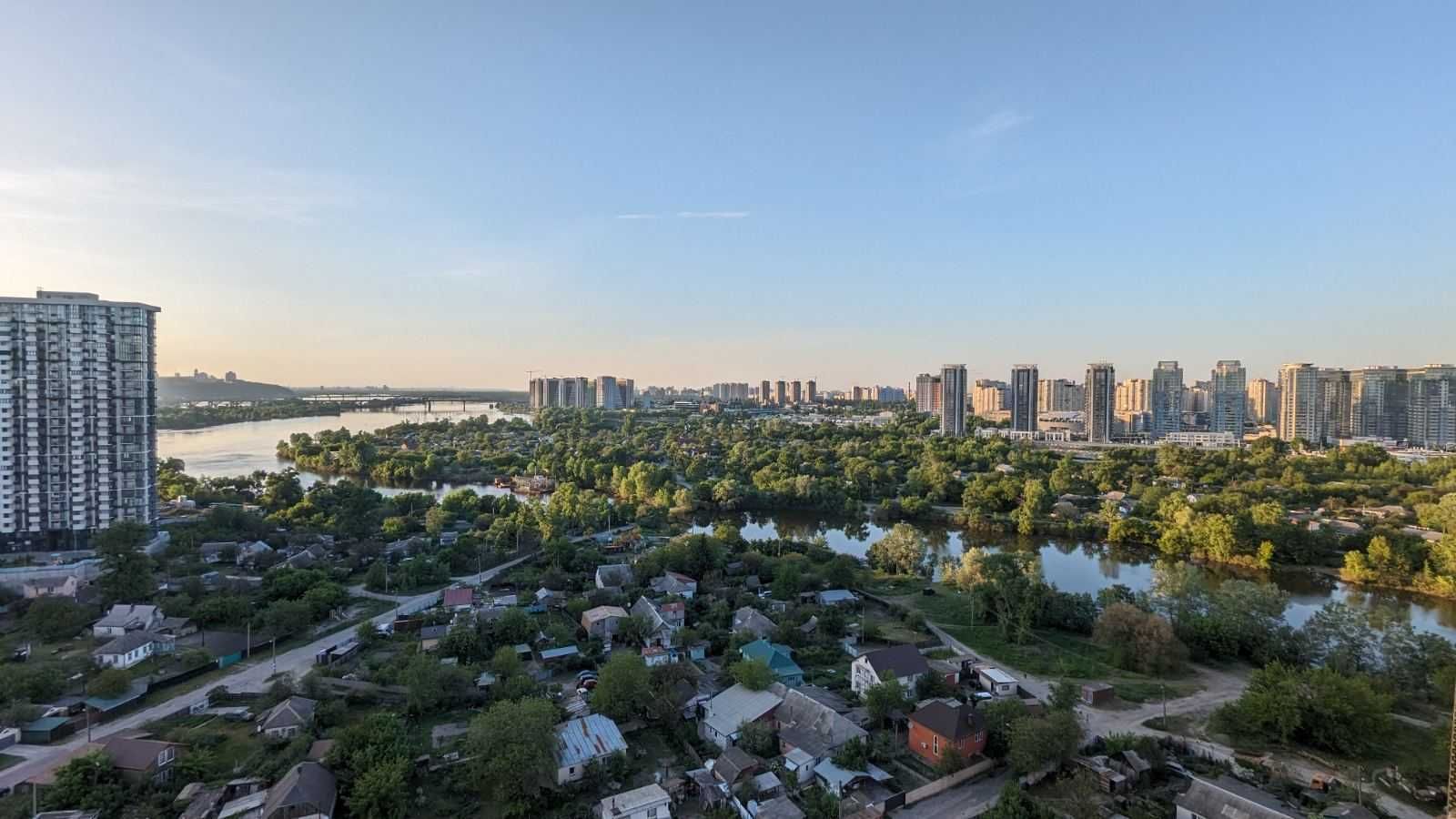 Видова студія ЖК Славутич вул.Зарічна (Осокорки), паркінг, генератор