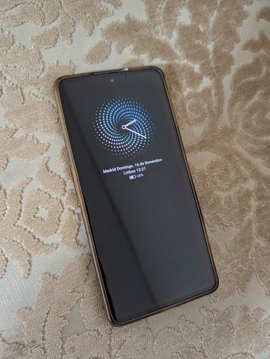 Poco F4 GT 256GB + Red Mi Buds 4lite