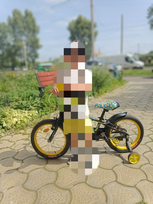 Дитячий велосипед