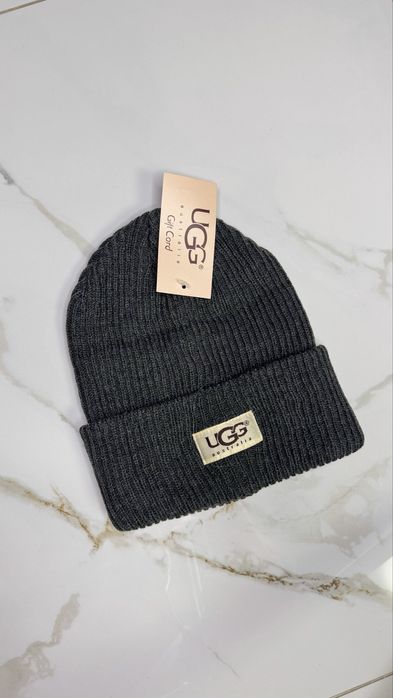 Шапка ugg угг