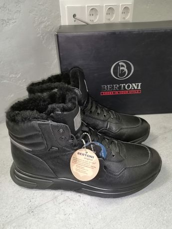 Зимние ботинки BERTONI размер 42 по стельке 28см