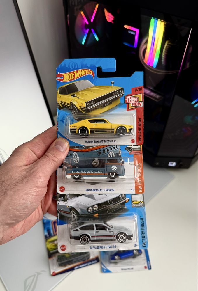 Колекційні машинки Hot Wheels. Hotwheels Хотвилс Хотвілс