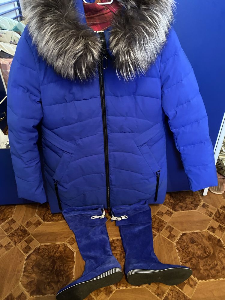 Дуже класна тепла куртка