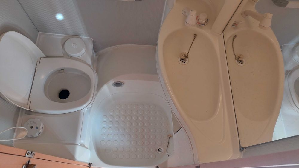 Caravana Knaus Eifelland 520 com documentos