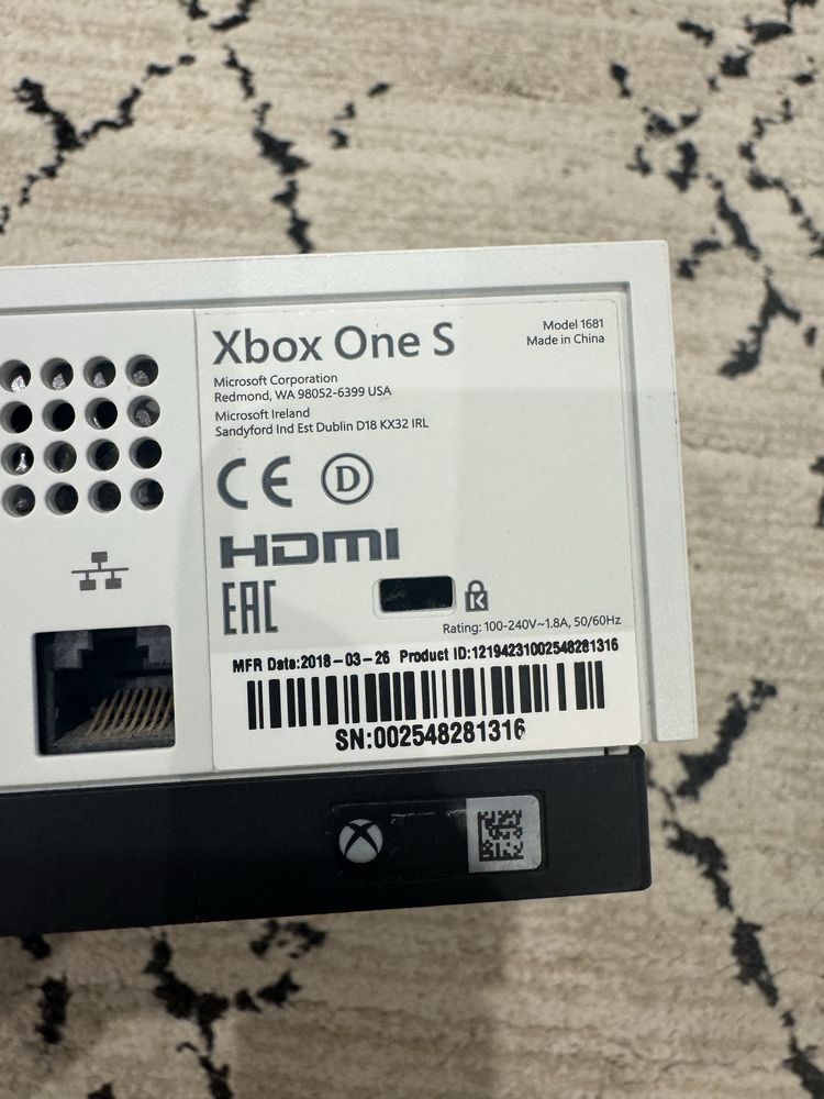Konsola Xbox One S