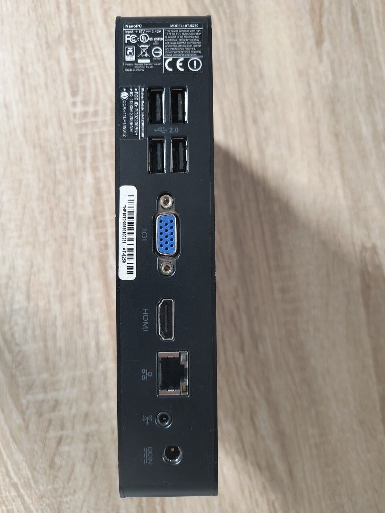 Minikomputer Nano PC AT-5250 4Gb Ram