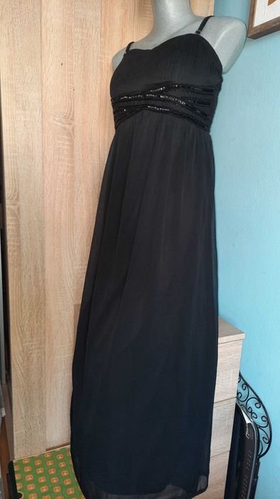 SYLWESTER STUDNIÓWKA Czarna długa suknia 36 Bodyflirt