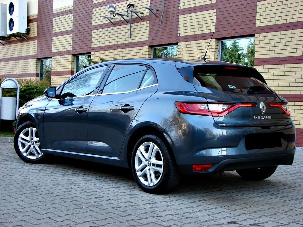 Renault Megane Zarejestrowany Navi LED 6biegów Start-stop Komputer Tempomat Serwis
