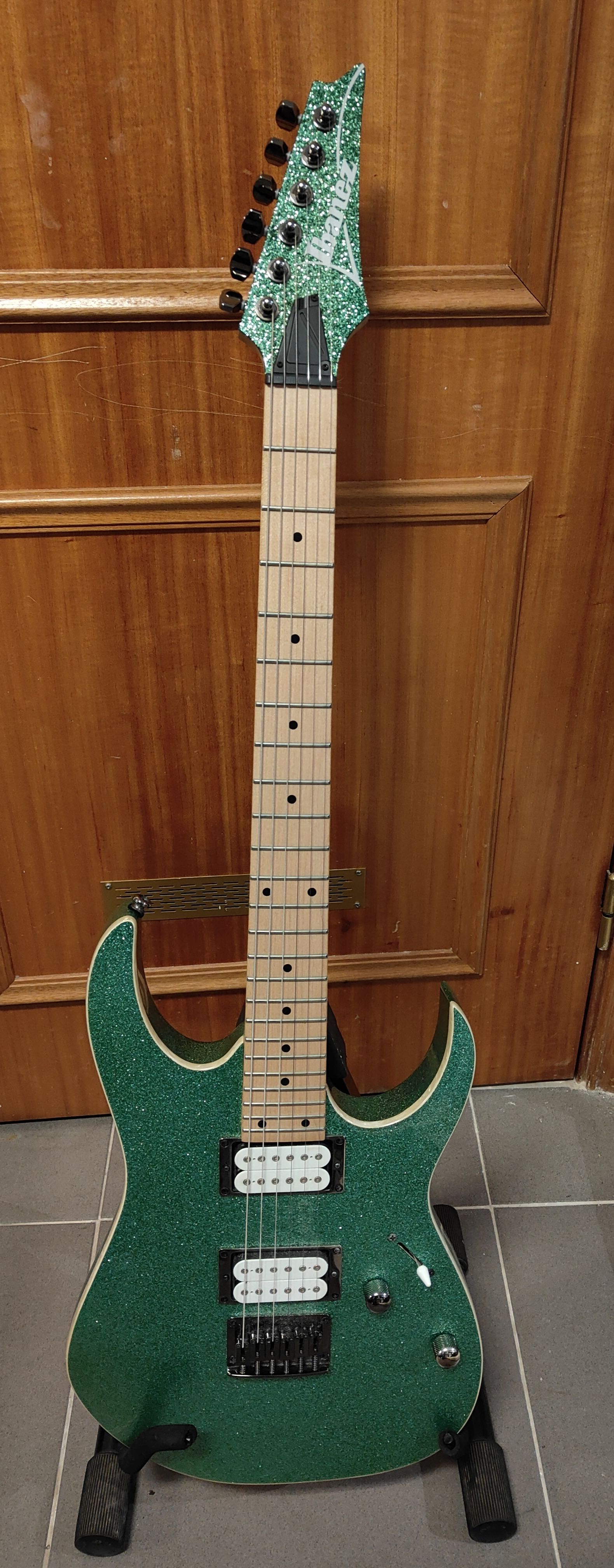 Guitarra Eléctrica Ibanez RG421MSP