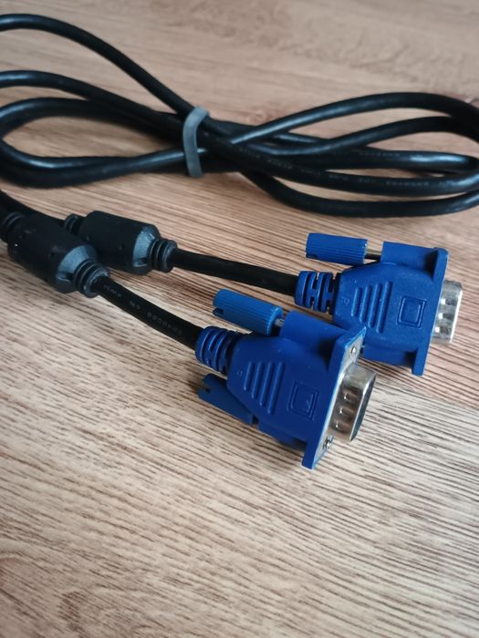 Kabel VGA VGA do monitora