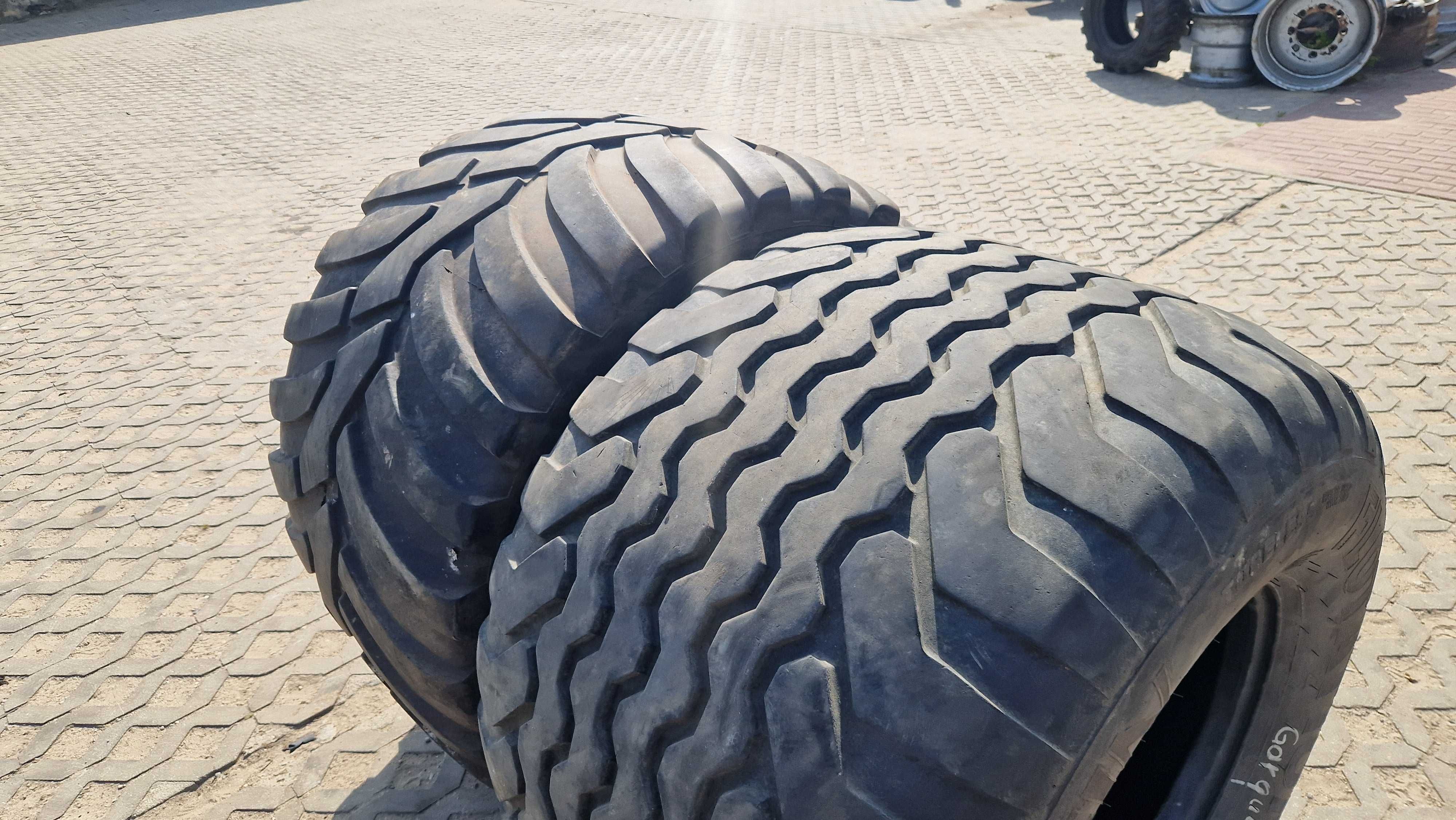 710/45-22.5 710/45R22.5, 700/40-22.5, 710/40-22.5 Vredestein 80%