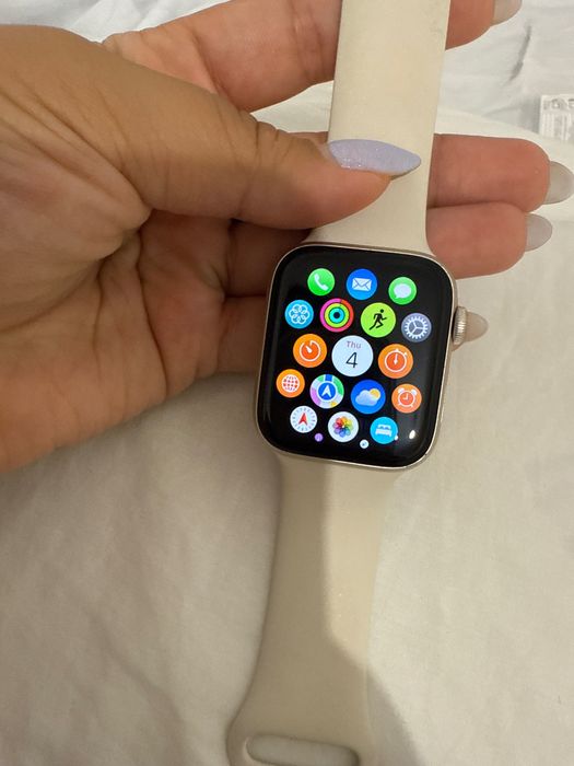 Apple Watch SE 2024 celular + gps