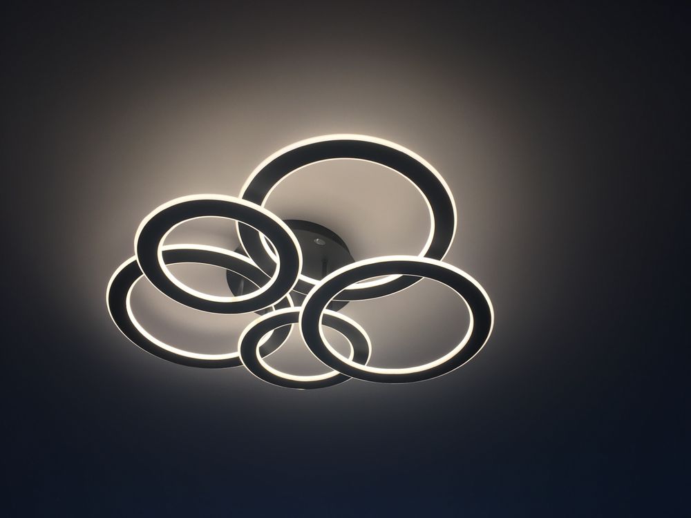 Lampa led Ohio piękna