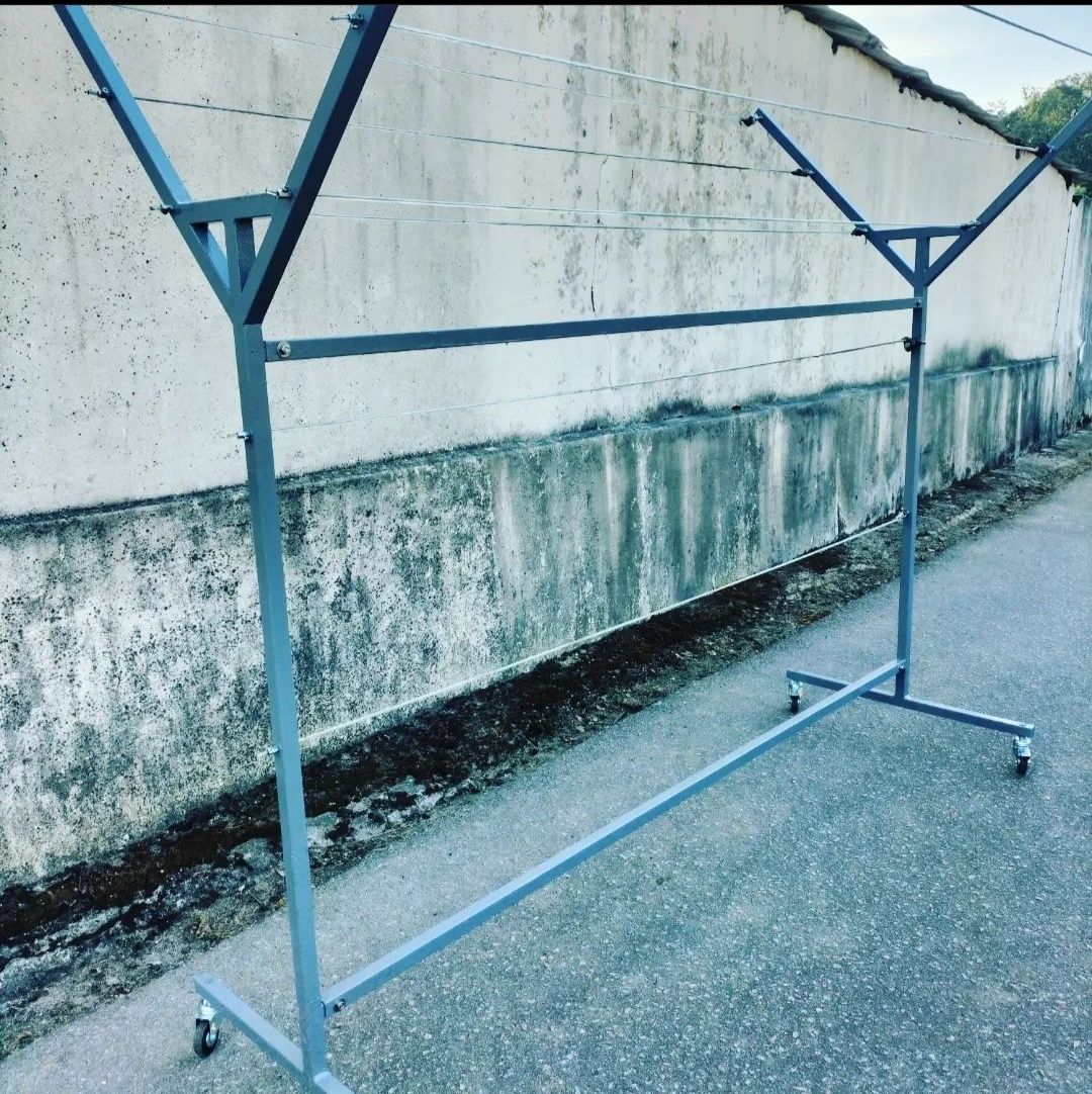 Vendo estendal galvanizado. Disponível em vários tamanhos