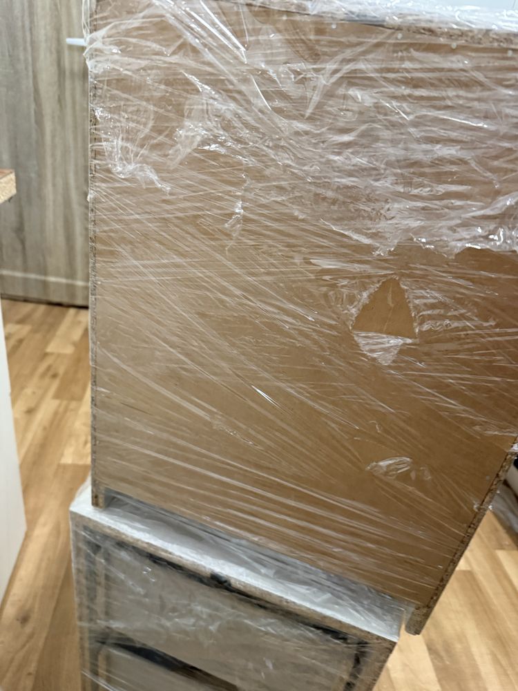 Dwie szafki nocne Ikea model MALM