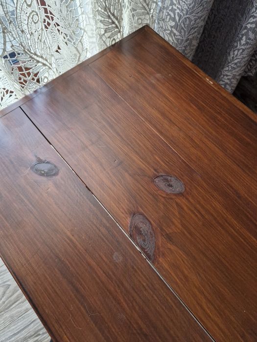 Stolik kawowy / półka pod telewizor drewno