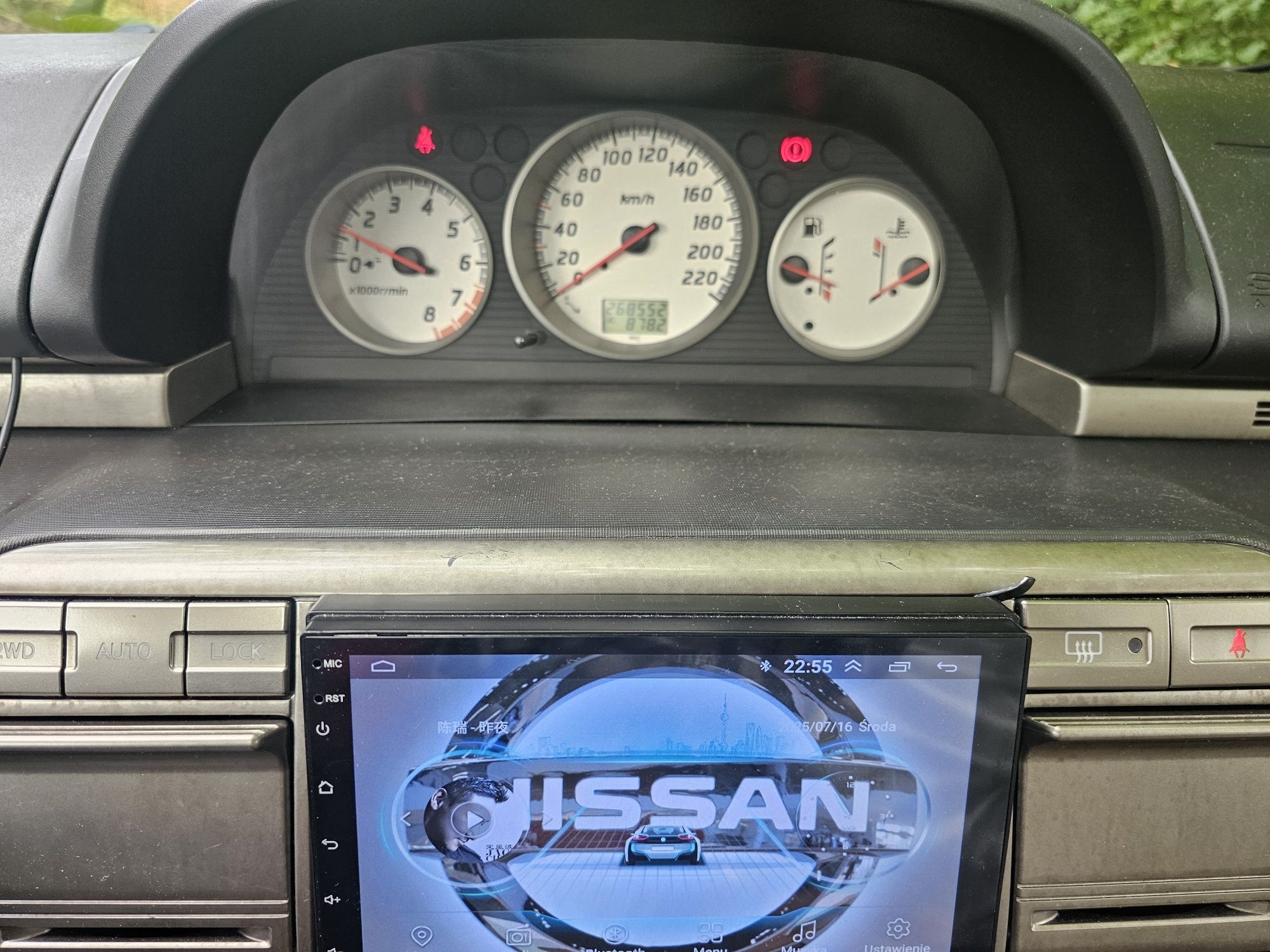 4x4 Nissan X-Trail 2,0 z LPG