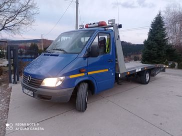 Pomoc drogowa holowanie laweta transport samochodów maszyn