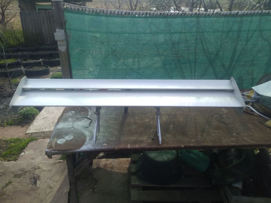 Спойлер аллюминевый !!! Антикрыло! Продажа по месту!!!