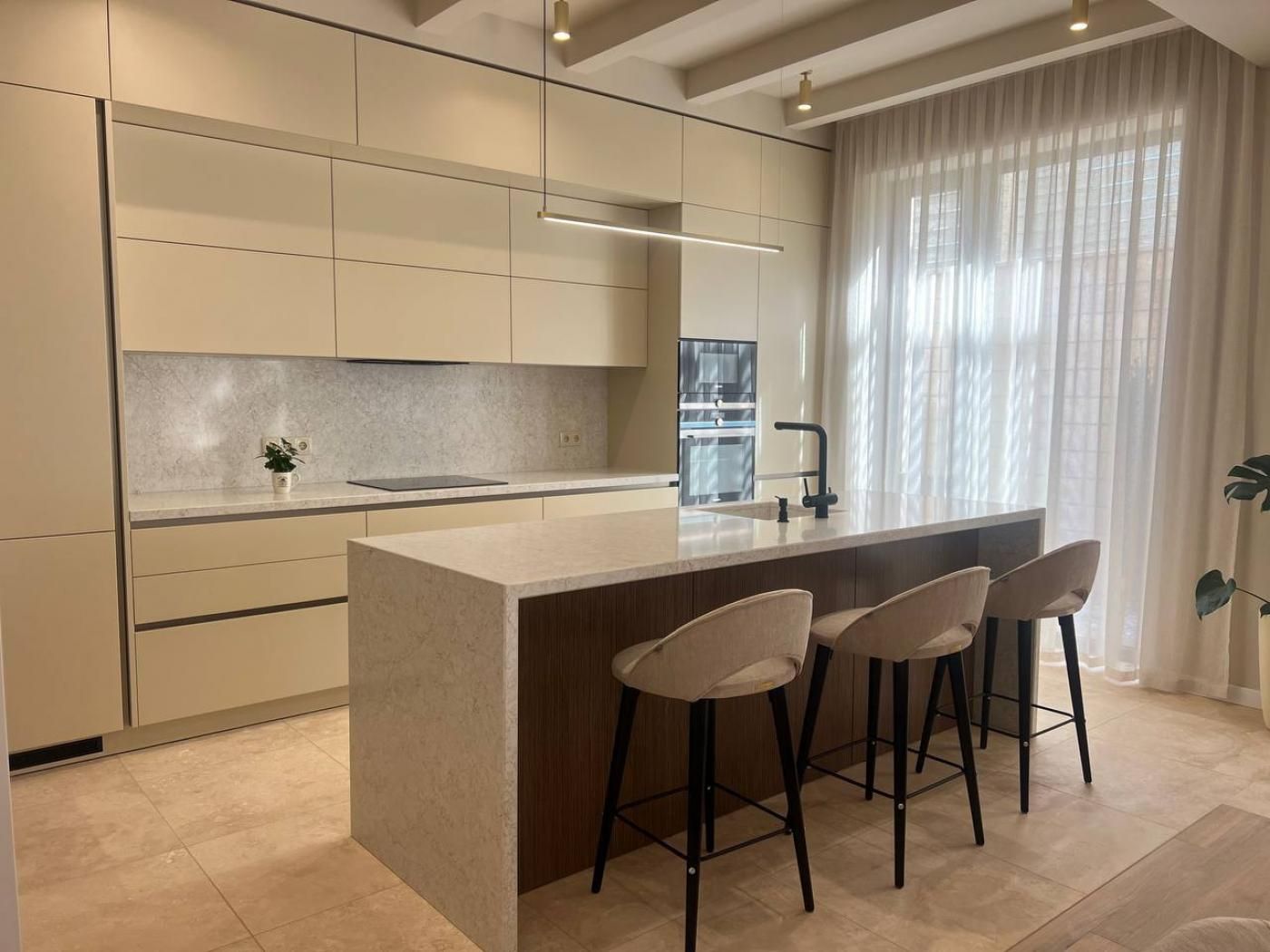 Продажа НОВОГО ДОМА на 12 ст. Б. Фонтана, 220м²