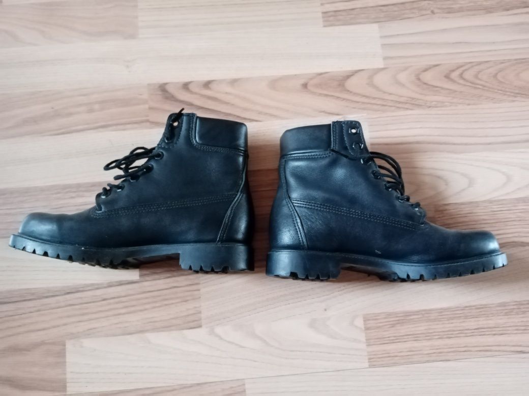 Buty firmy Bates stan bardzo dobry