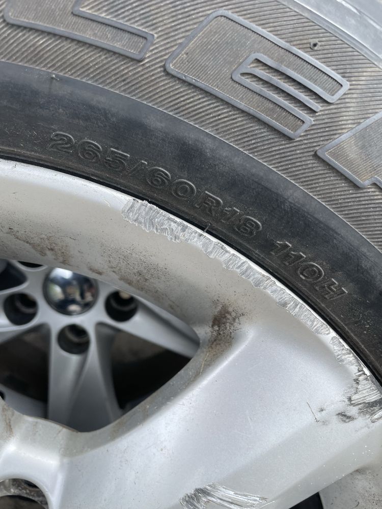 777 R18 6/139,7 запасное колесо 265 60 R18 Bridgestone