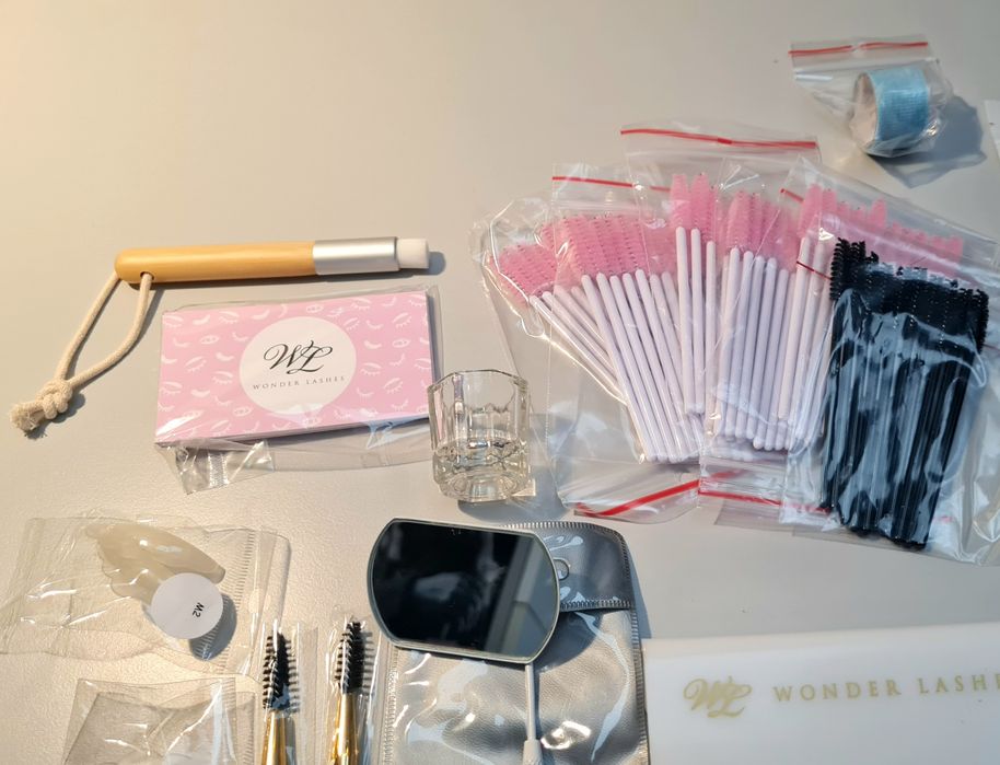 Zestaw akcesoria do stylizacji przedłużania i laminacji rzęs