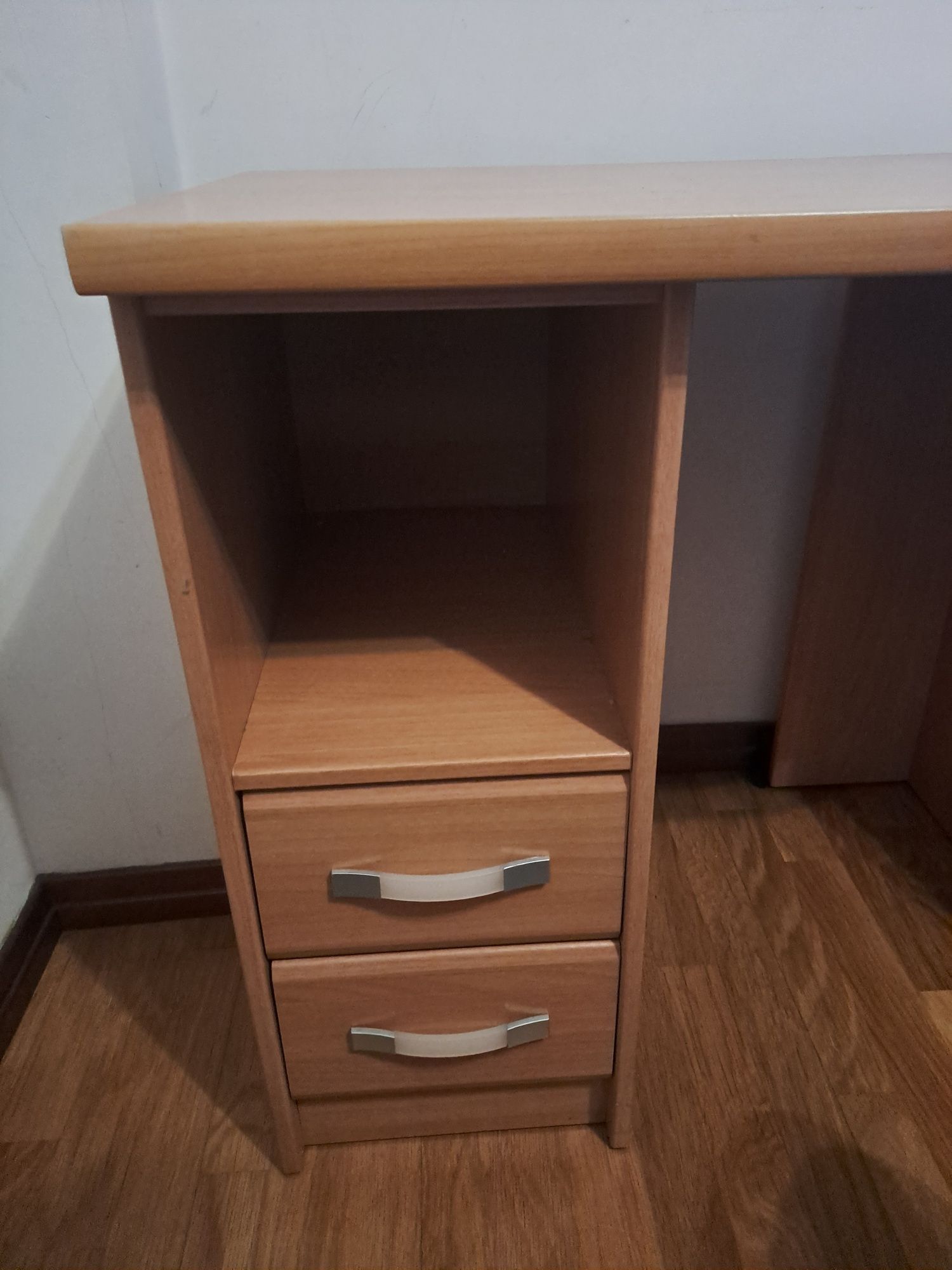 Vendo secretária 90×55cm