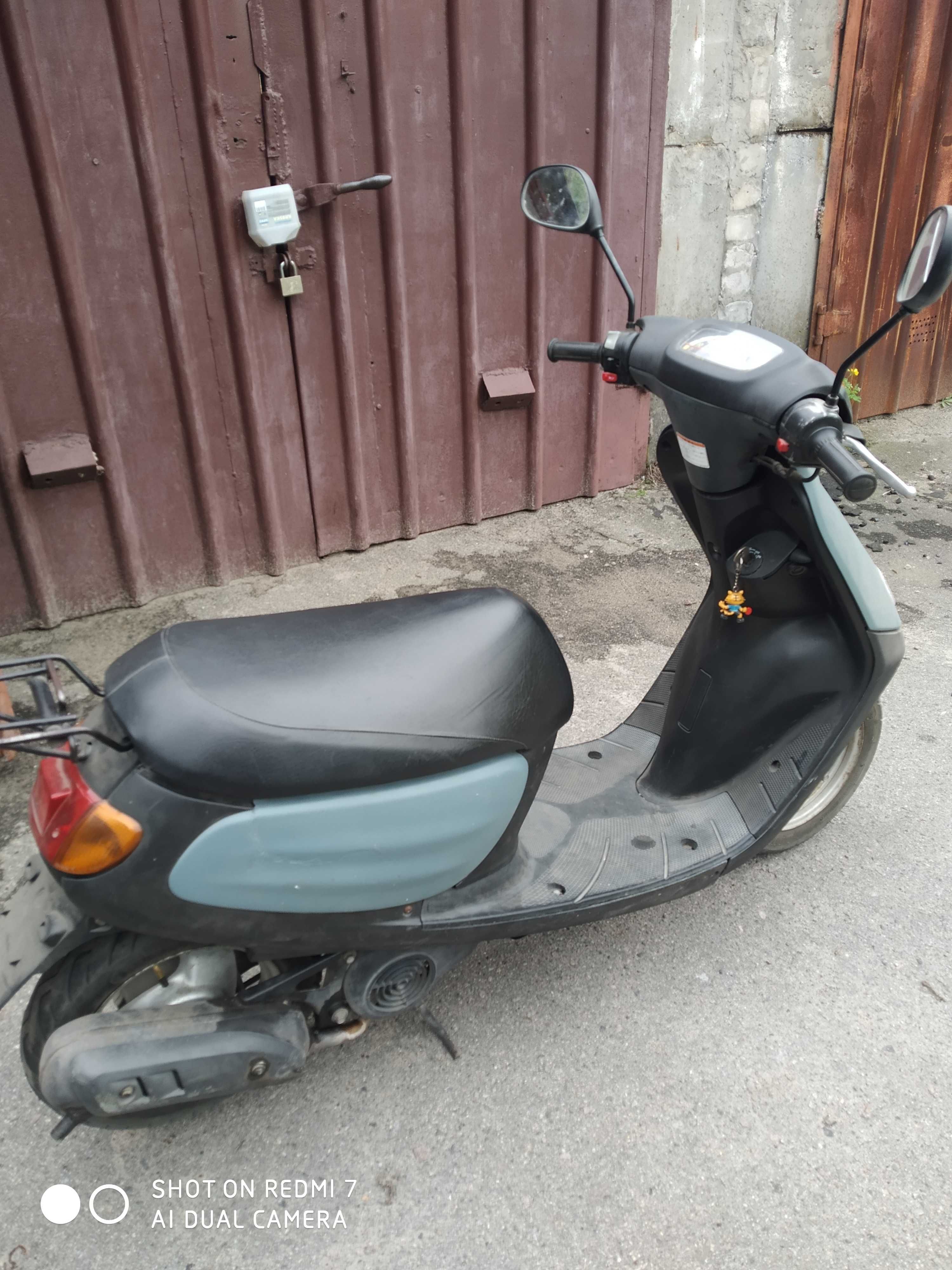 Продам скутер Yamaha Jog