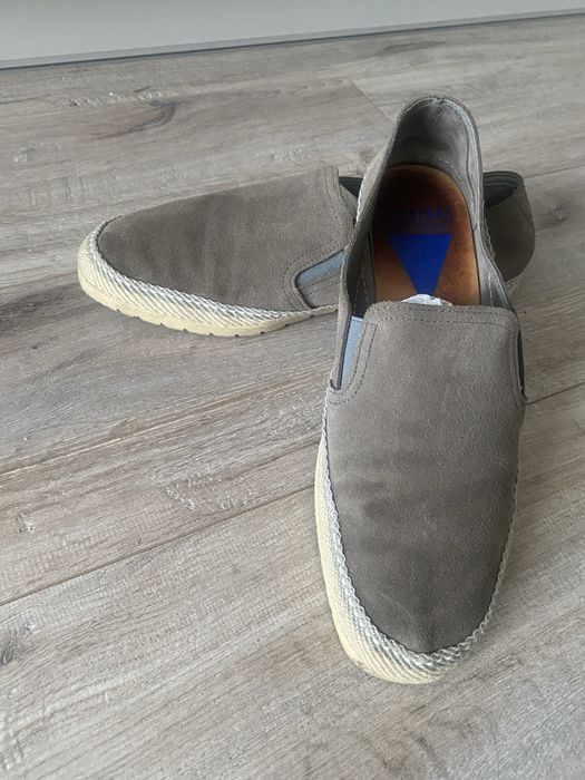 Мокасіни ,еспадрильи