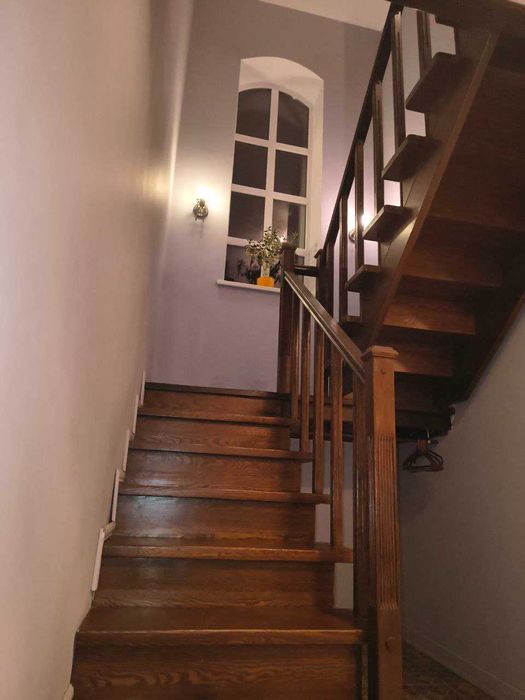 Сдам 2эт/ДОМ(Новый.Обжитый)ЕВРОРЕМОНТ. Все удобс.Теп.Полы. Меб+Техника