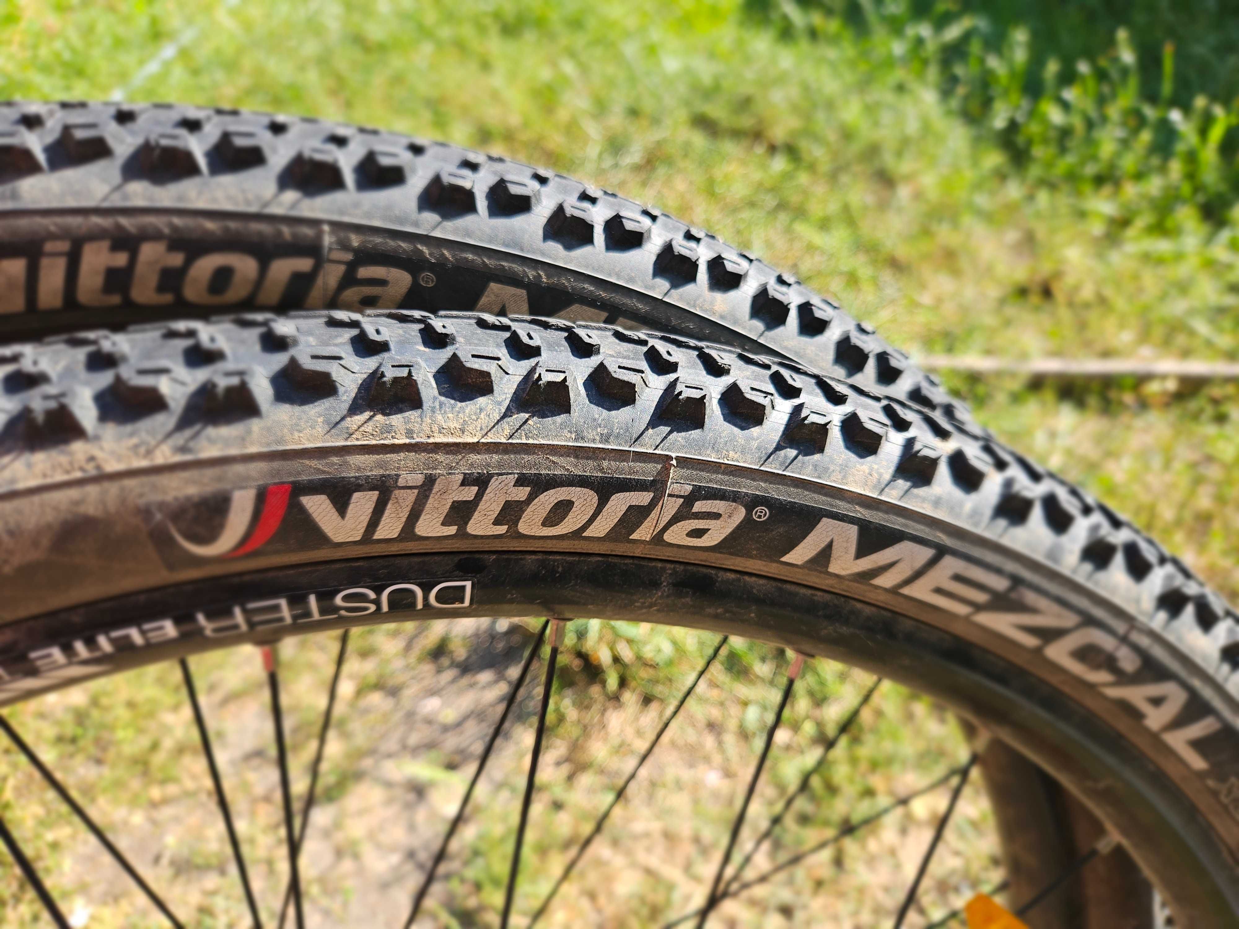 Zestaw kół MTB Bontrager Duster Elite + GRATIS: Opony Vittoria Mezcal
