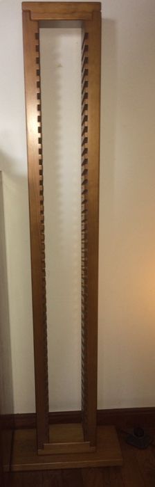 Porta CDs (43) em madeira maciça