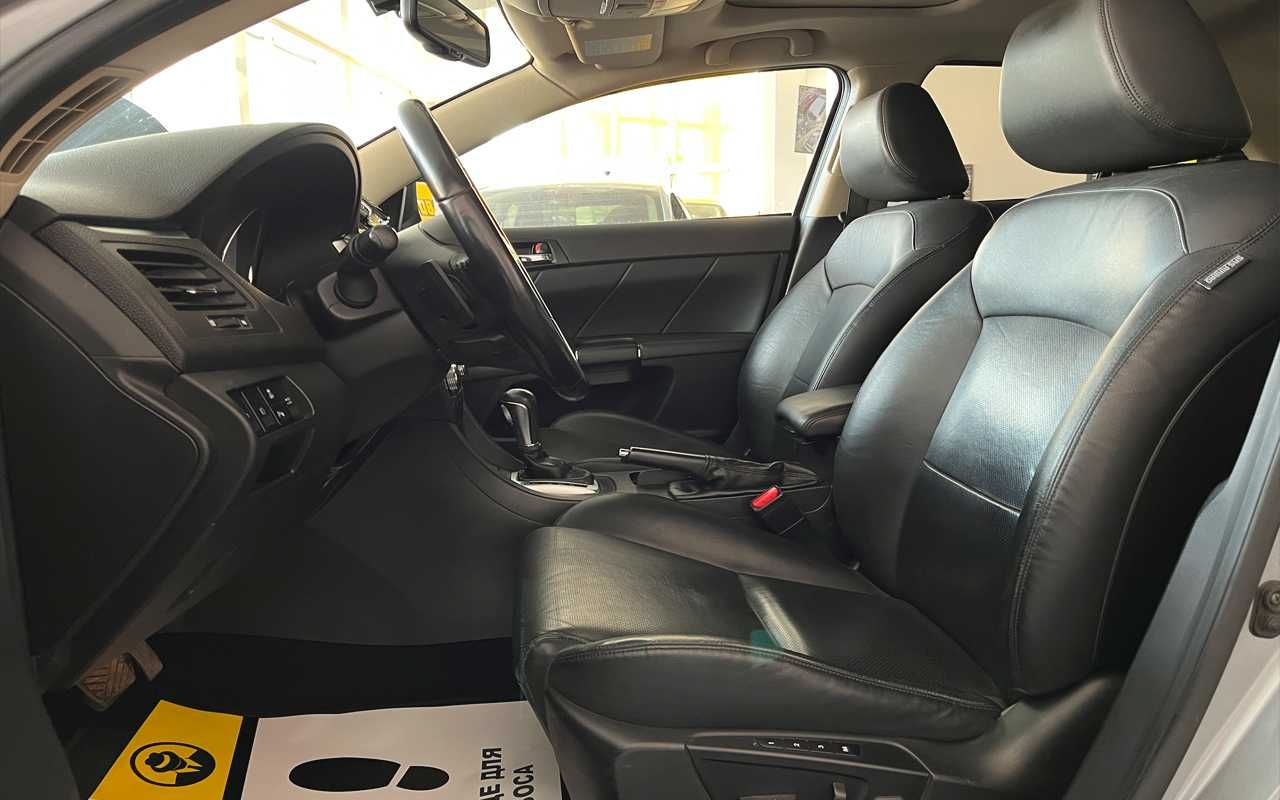 Suzuki Kizashi 2010