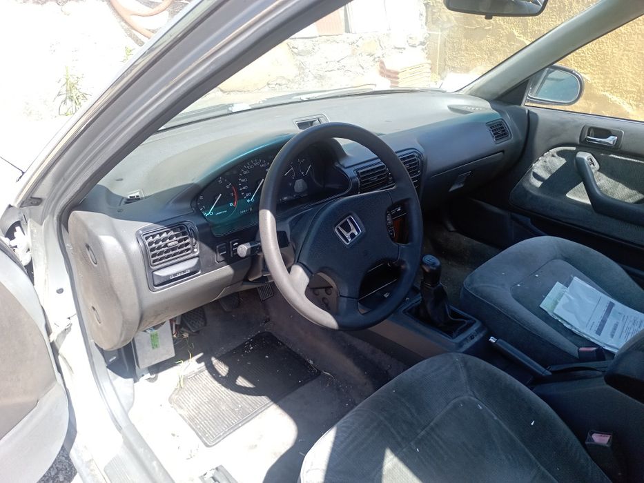 Vendo 2 Hondas Accord 2.2i 4ws 
Leia a discrição